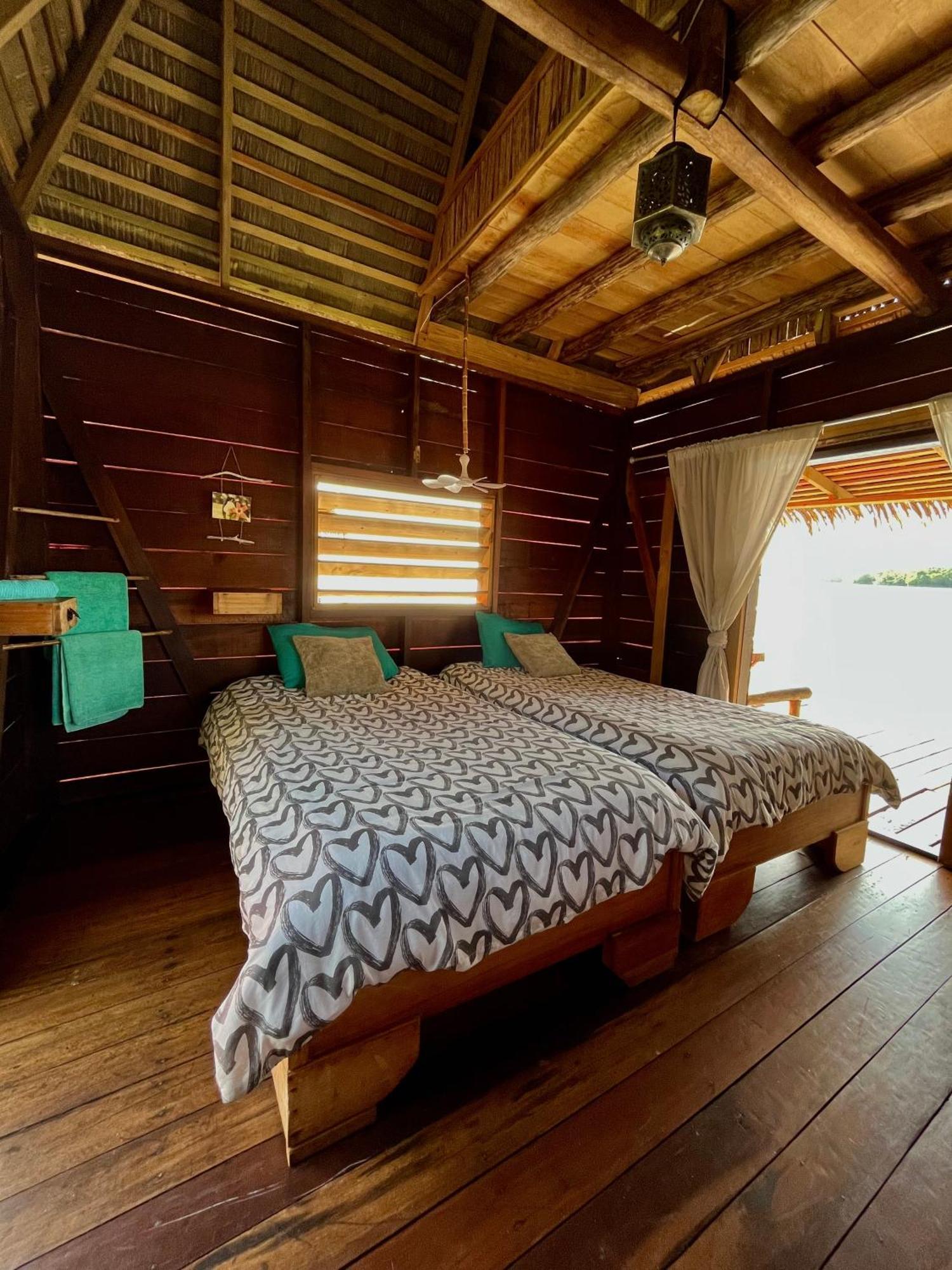 乌拉卡私人岛屿山林小屋 Punta Laurel 外观 照片