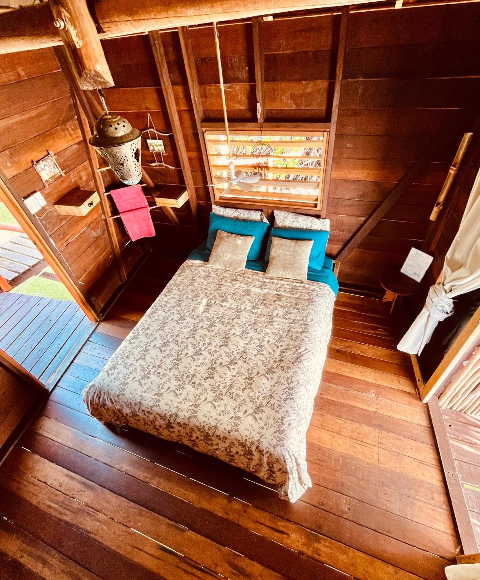乌拉卡私人岛屿山林小屋 Punta Laurel 外观 照片